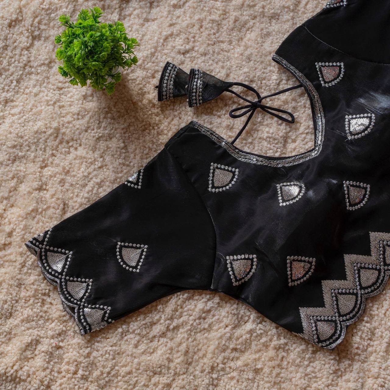 Zimi Cutwork Women mirrar work Blouse