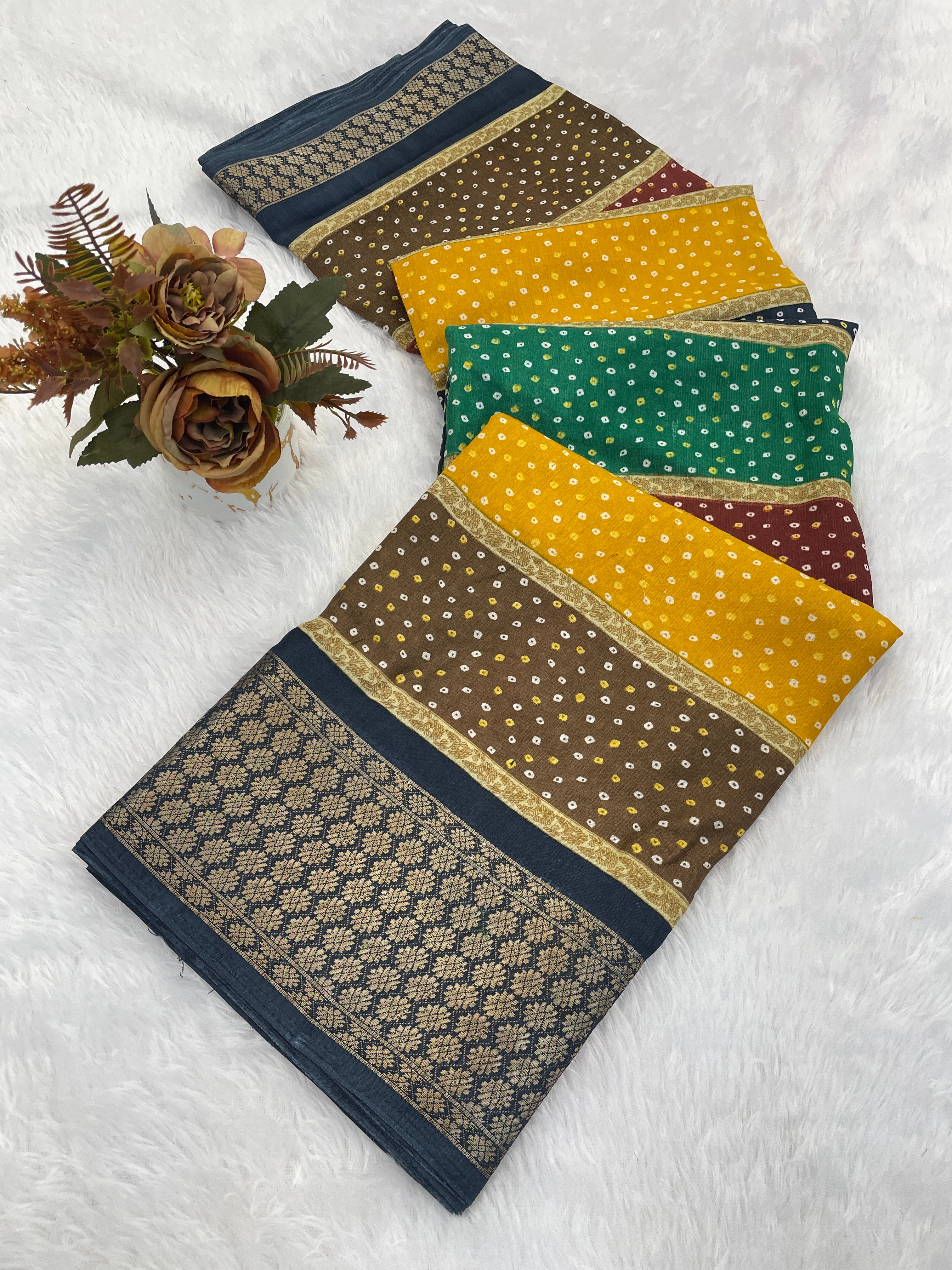 Designer Bandhani Print With Designer Pllu Women Saree