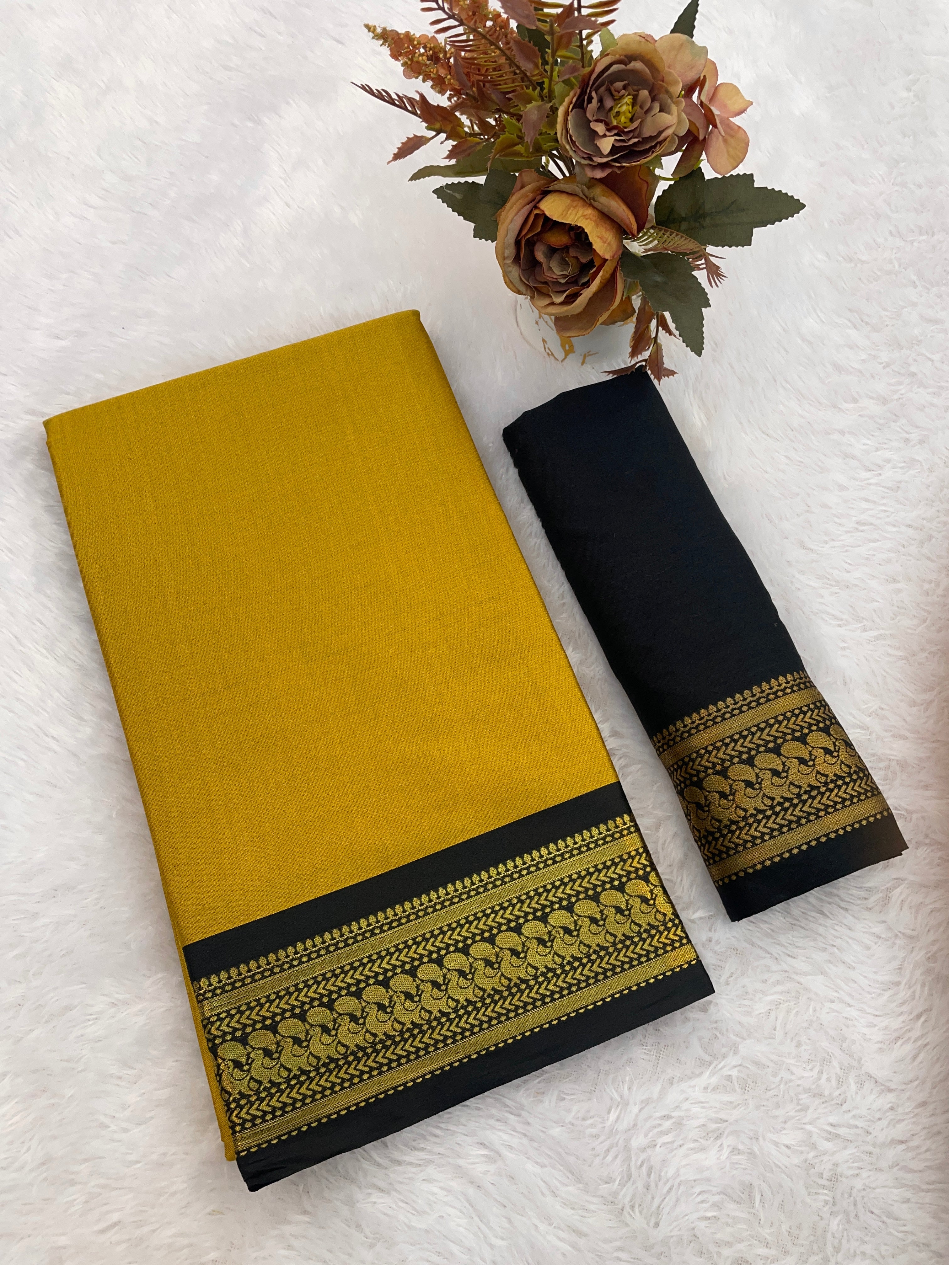Aura Cotton Designer Border With chitt pallu saree For Women