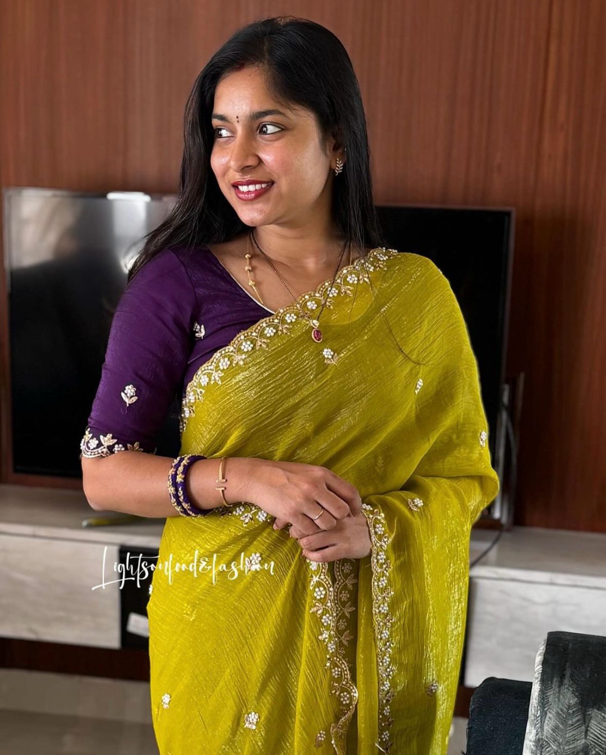 Elegant Purple and Green Crushed Silk Embroidered Saree with Contrasting Blouse Piece