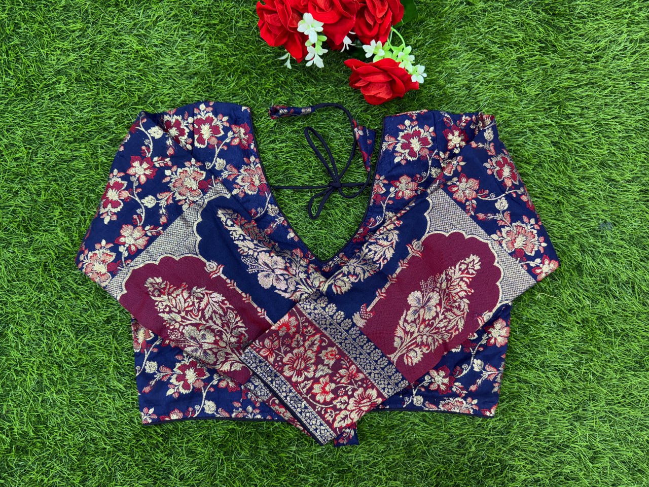 Dola Jacurd Readymade Blouse For Women