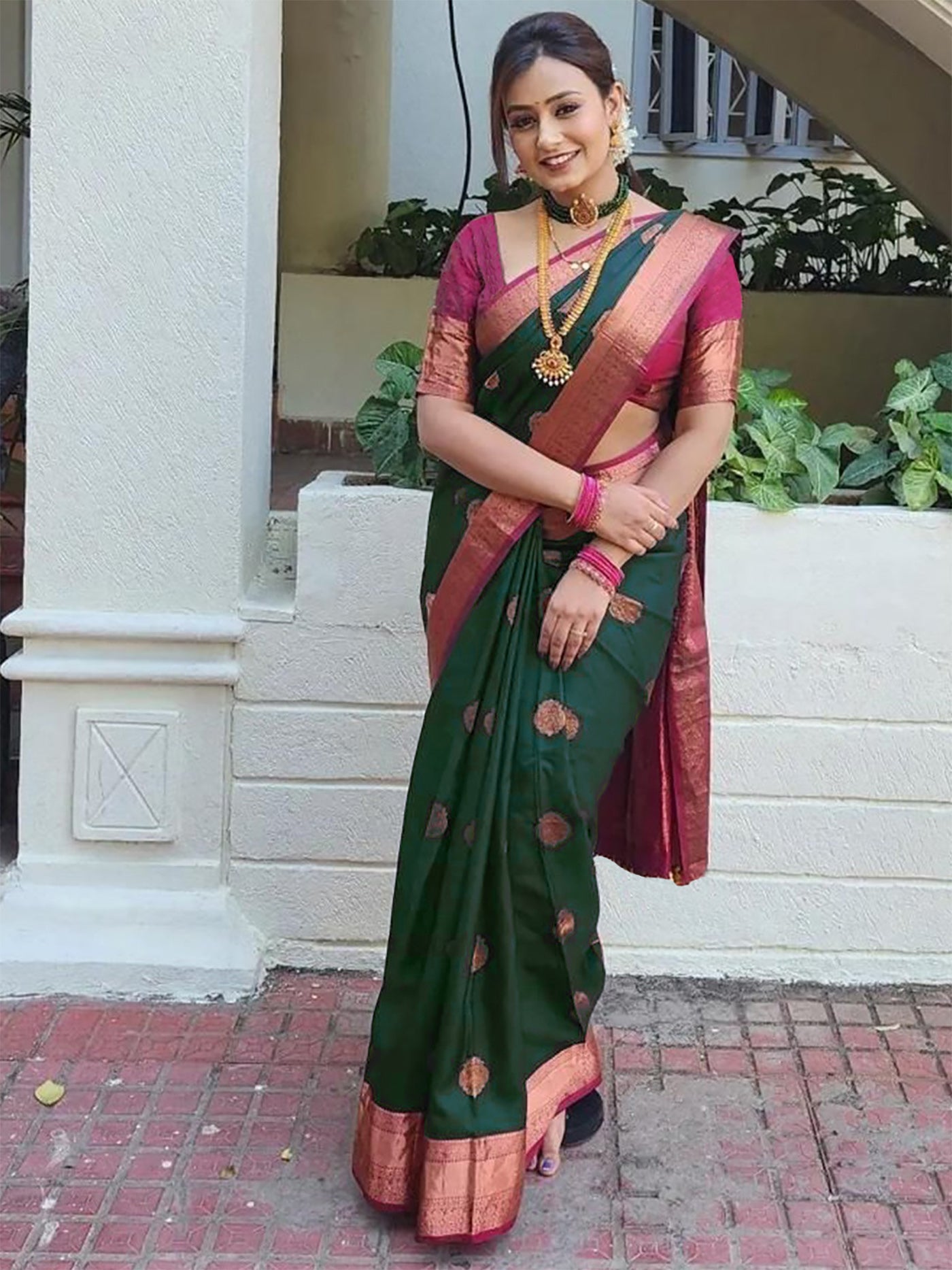 BANARASI JACQUARD SAREE WITH BLOUSE FOR WOMEN