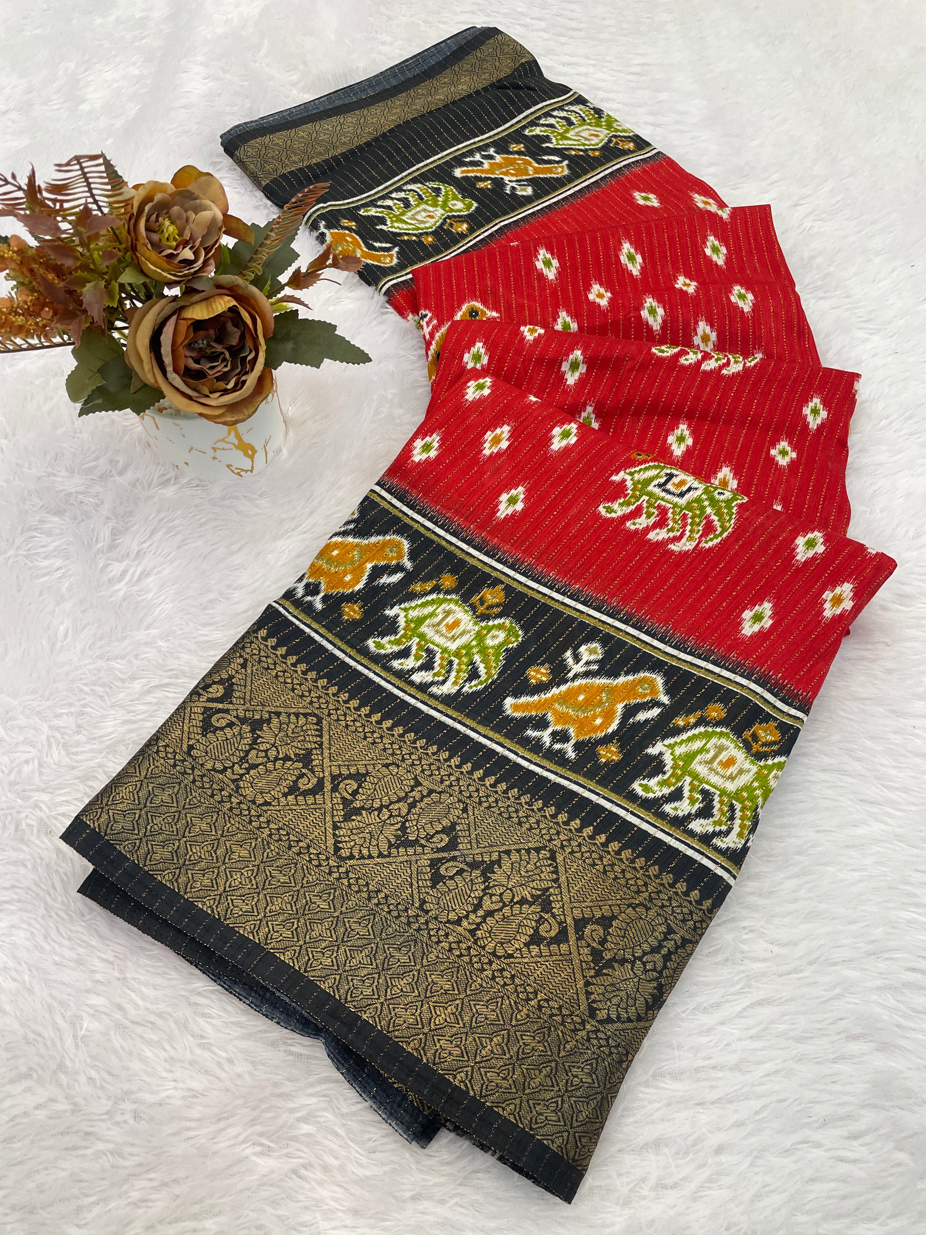 Designer Print With Designer Pllu Women saree