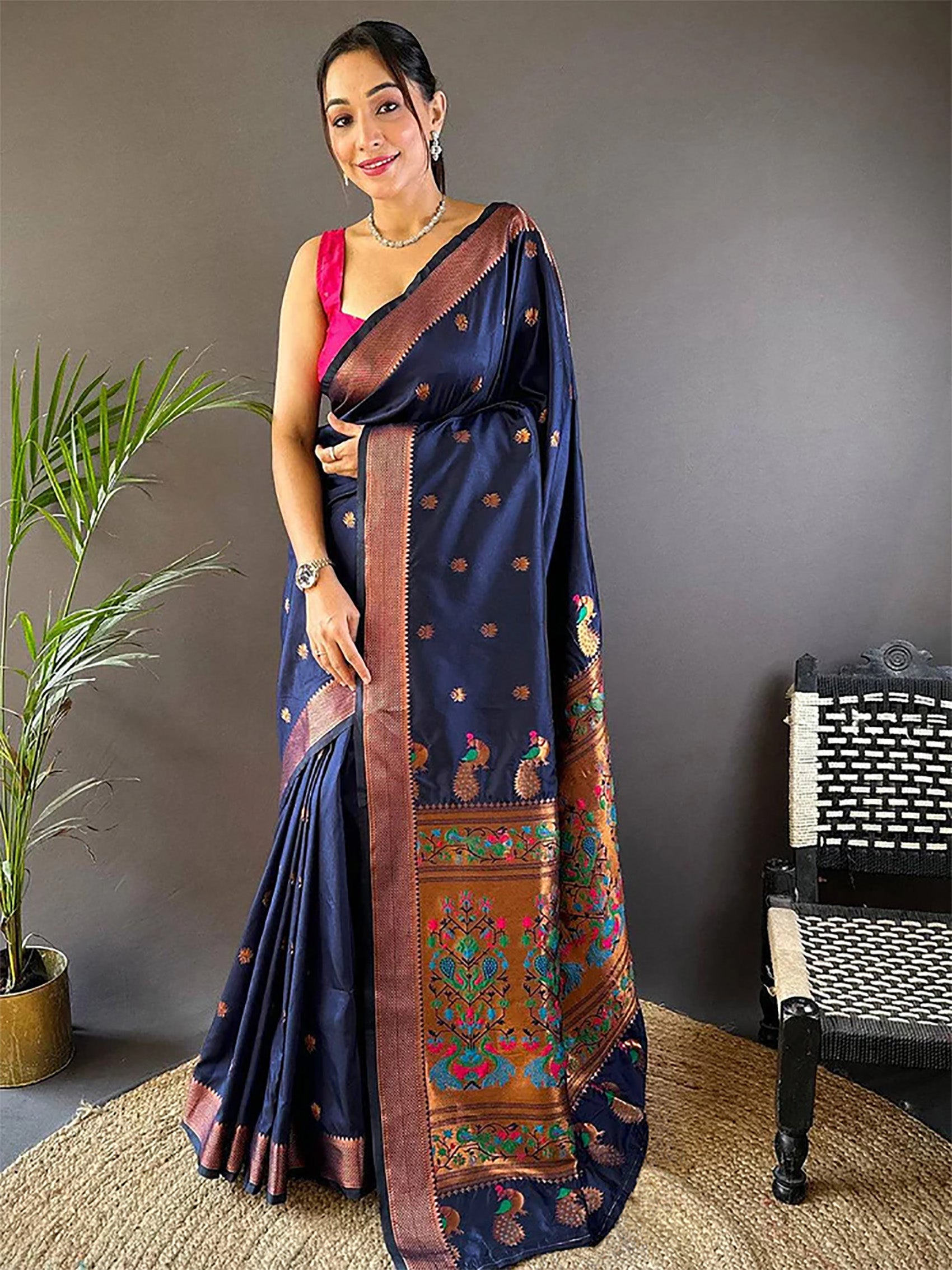 BANARASI JACQUARD SAREE WITH BLOUSE FOR WOMEN