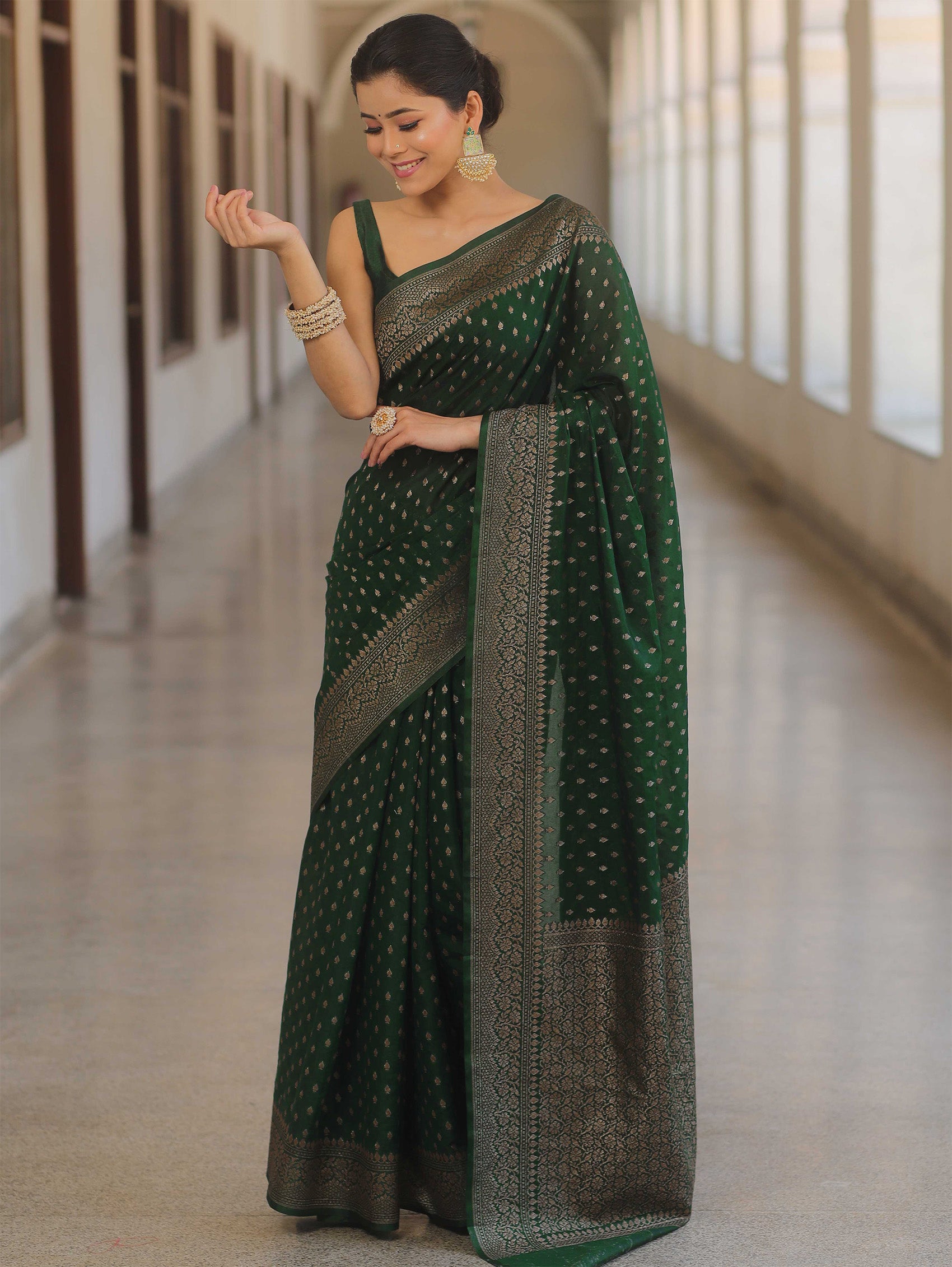 BANARASI JACQUARD SAREE WITH BLOUSE FOR WOMEN