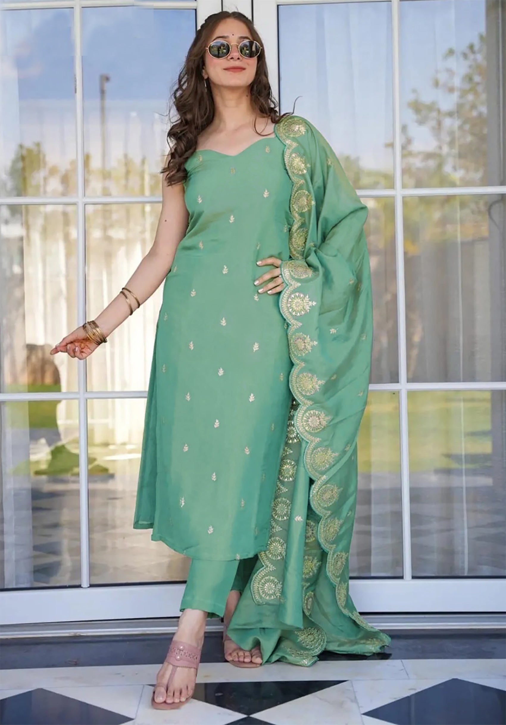 Women's Green Straight Fit Kurta with Matching Pants and Embroidered Dupatta – Festive & Ethnic Wear