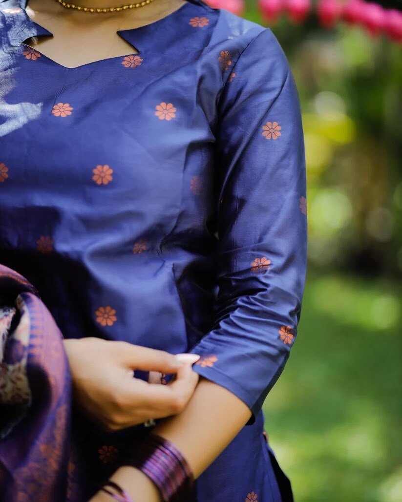 Women Jacquard Kurta Pant Dupatta Set