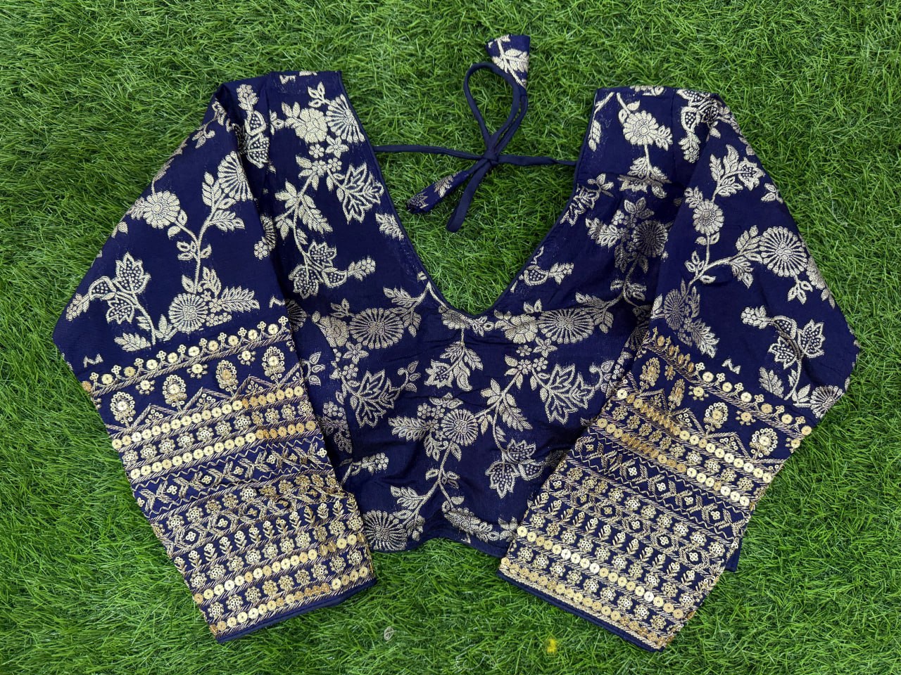 Dola Jacurd Embroidery Work Readymade Blouse