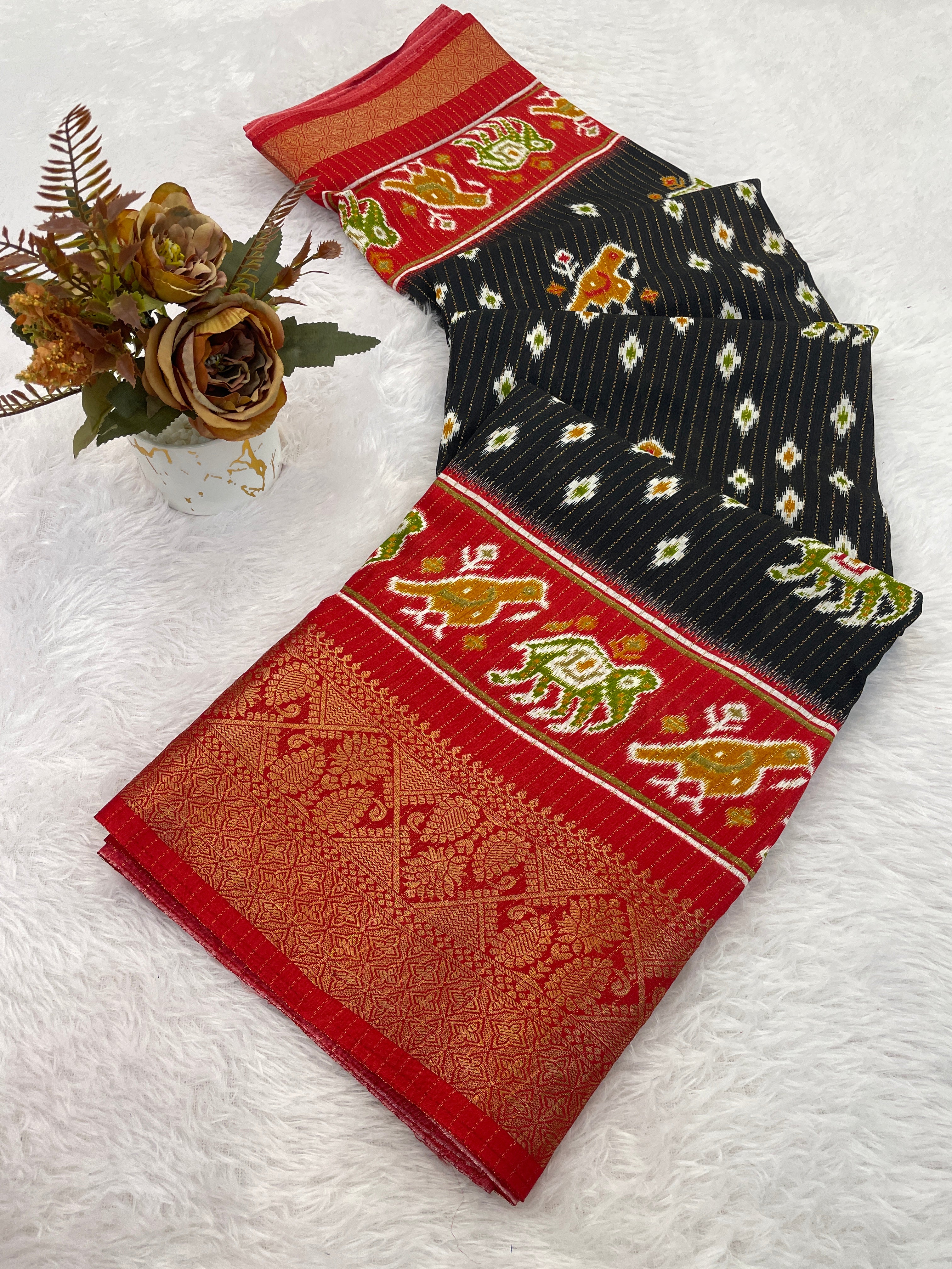 Designer Print With Designer Pllu Women saree