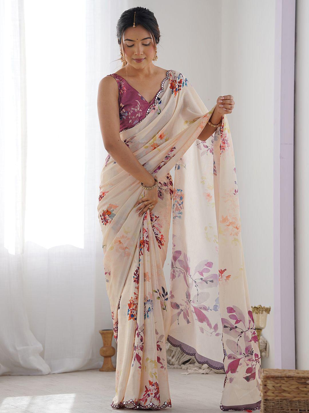 Traditional Red Bandhani Print Saree with Ethnic Motifs and Sleeveless Blouse