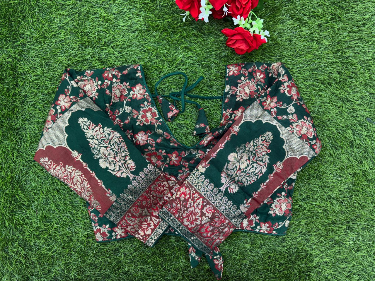 Dola Jacurd Readymade Blouse For Women