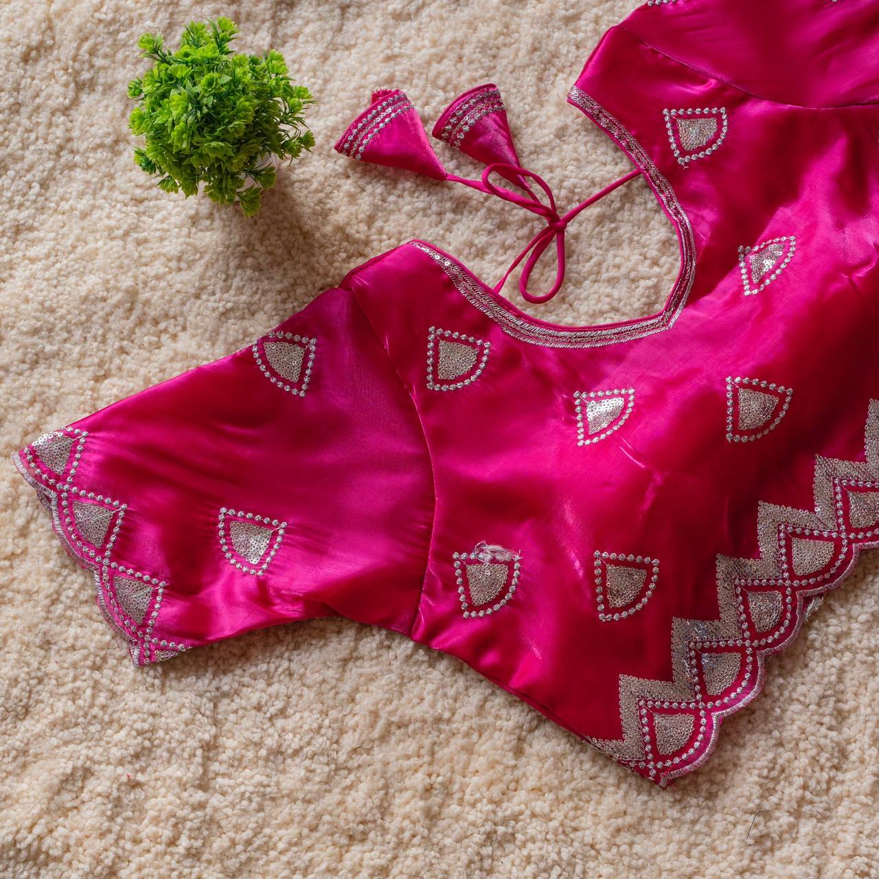 Zimi Cutwork Women mirrar work Blouse