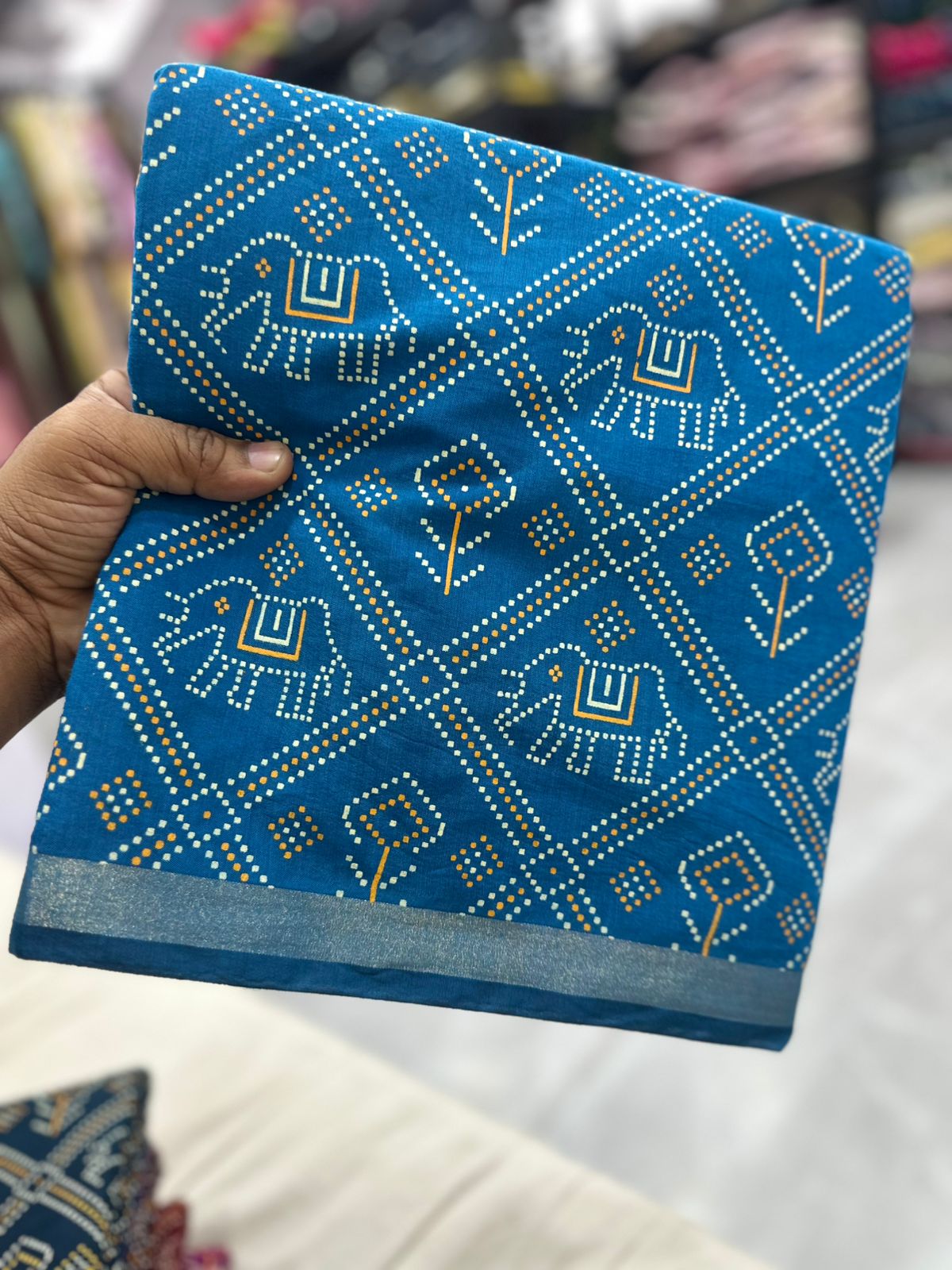 Rajwadi Checks Awesome Desiner Bandhej saree