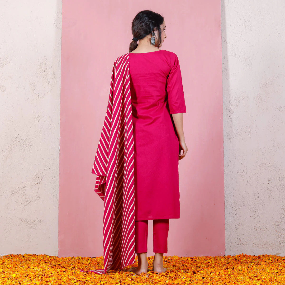Women's Coral Pink Solid Kurta Set with Striped Dupatta
